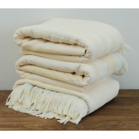 Полотенце махровое Tag Tekstil очень плотное 750 гр/м.кв. мягкое впитывающее с бахромой 100х150 см цвет молочный (Bahrama)